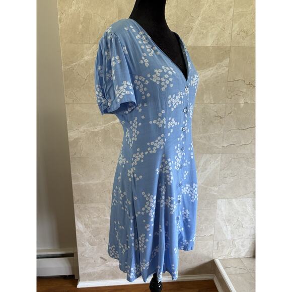 Jack Wills Full Button Down Mini Dress Size 6, Blue White Floral Y2K Cottage 90s - Picture 4 of 12